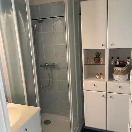 Cabine. Terrasse アパート